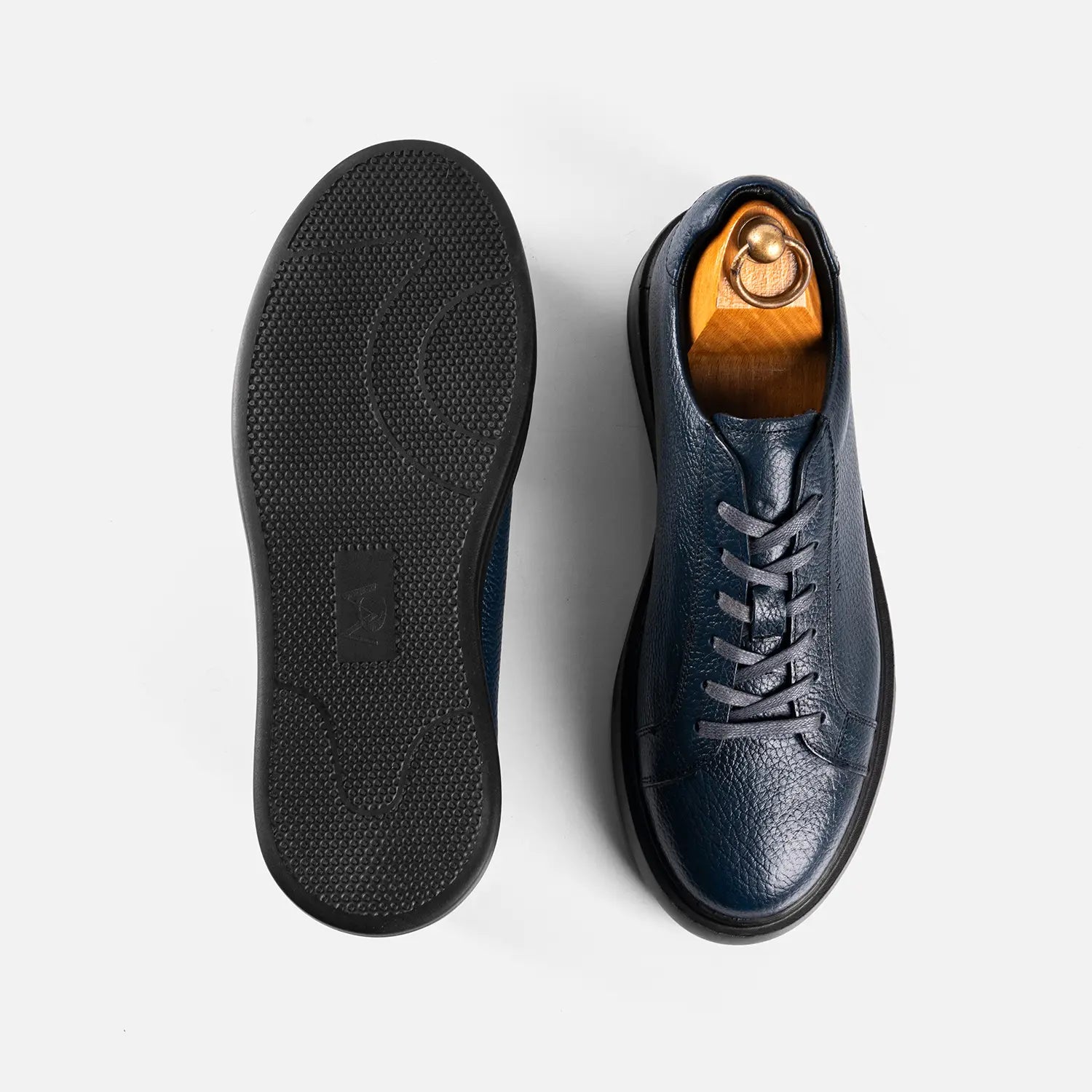 Basket à lacets Tomasso 1090  Cuir Grainé Bleu