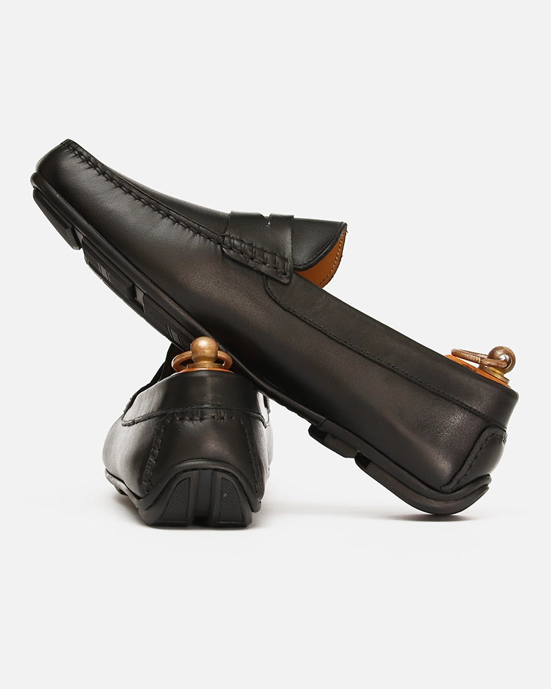 Mocassin city Carel Noir lisse