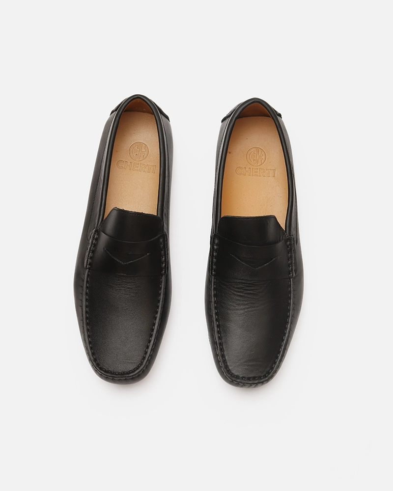 Mocassin city Carel Noir lisse